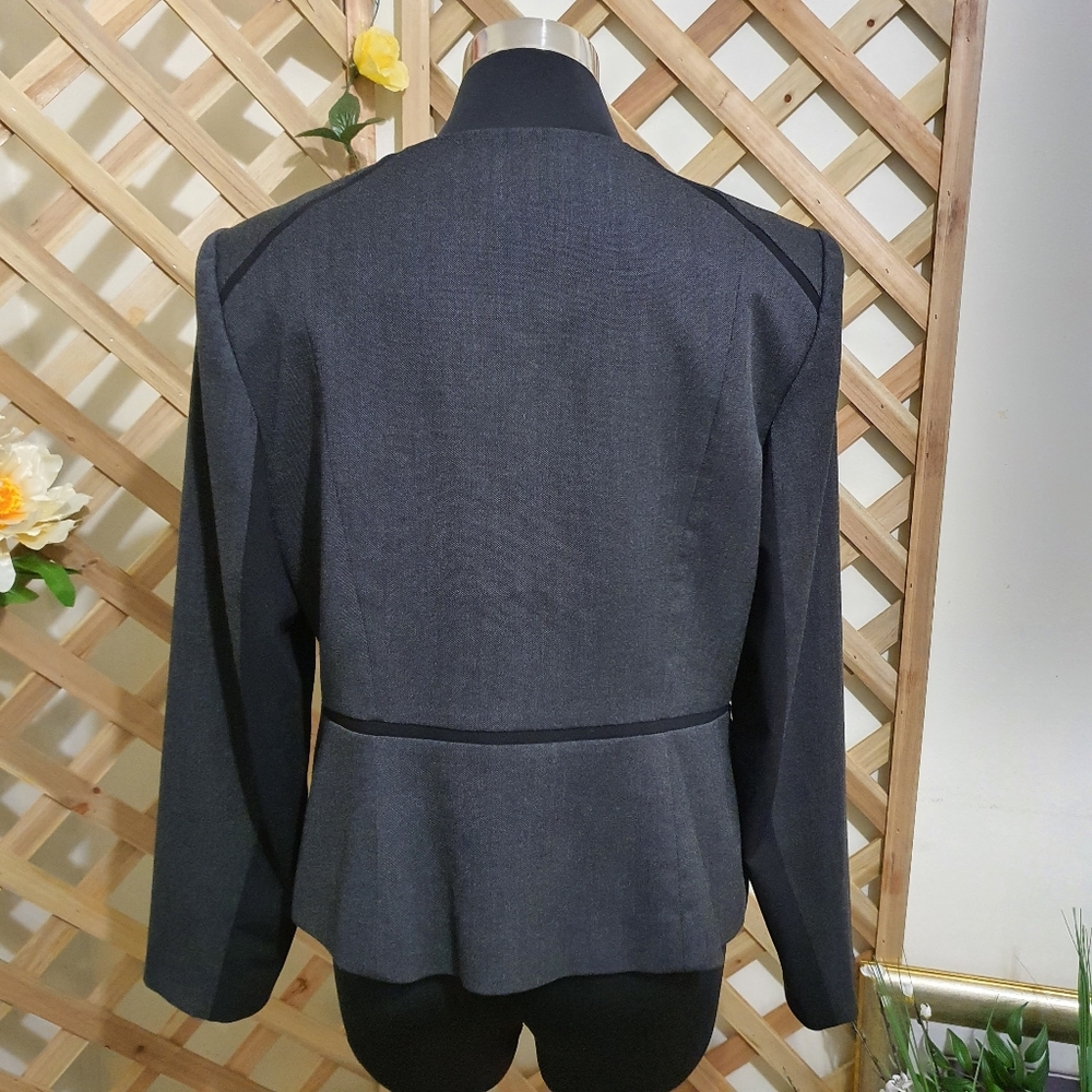 CALVIN KLEIN Zipper Detail Jacket (New NO tag) - Picture 11 of 14